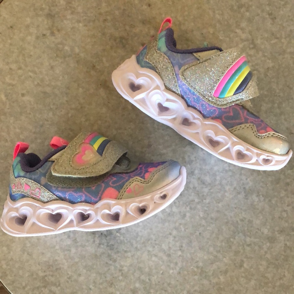 Heart Light Sketchers for girls size 6